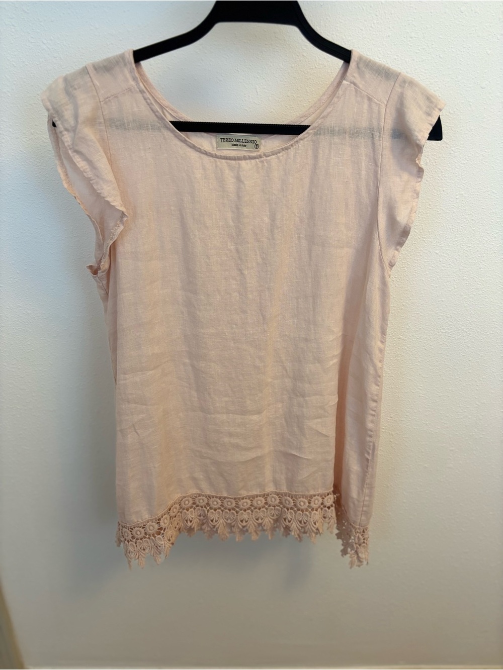 Terzo Millennio Italy 100% Linen Sleeveless Top Crochet Lace